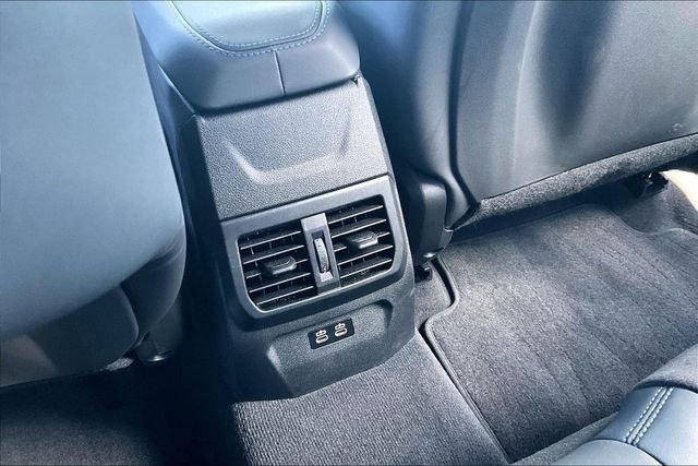 2025 BMW 2 Series M235 - Photo 33
