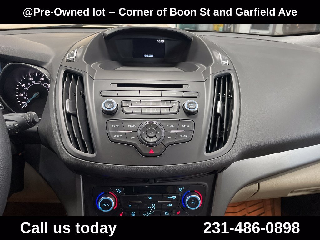 Used 2018 Gold Ford SE image 24