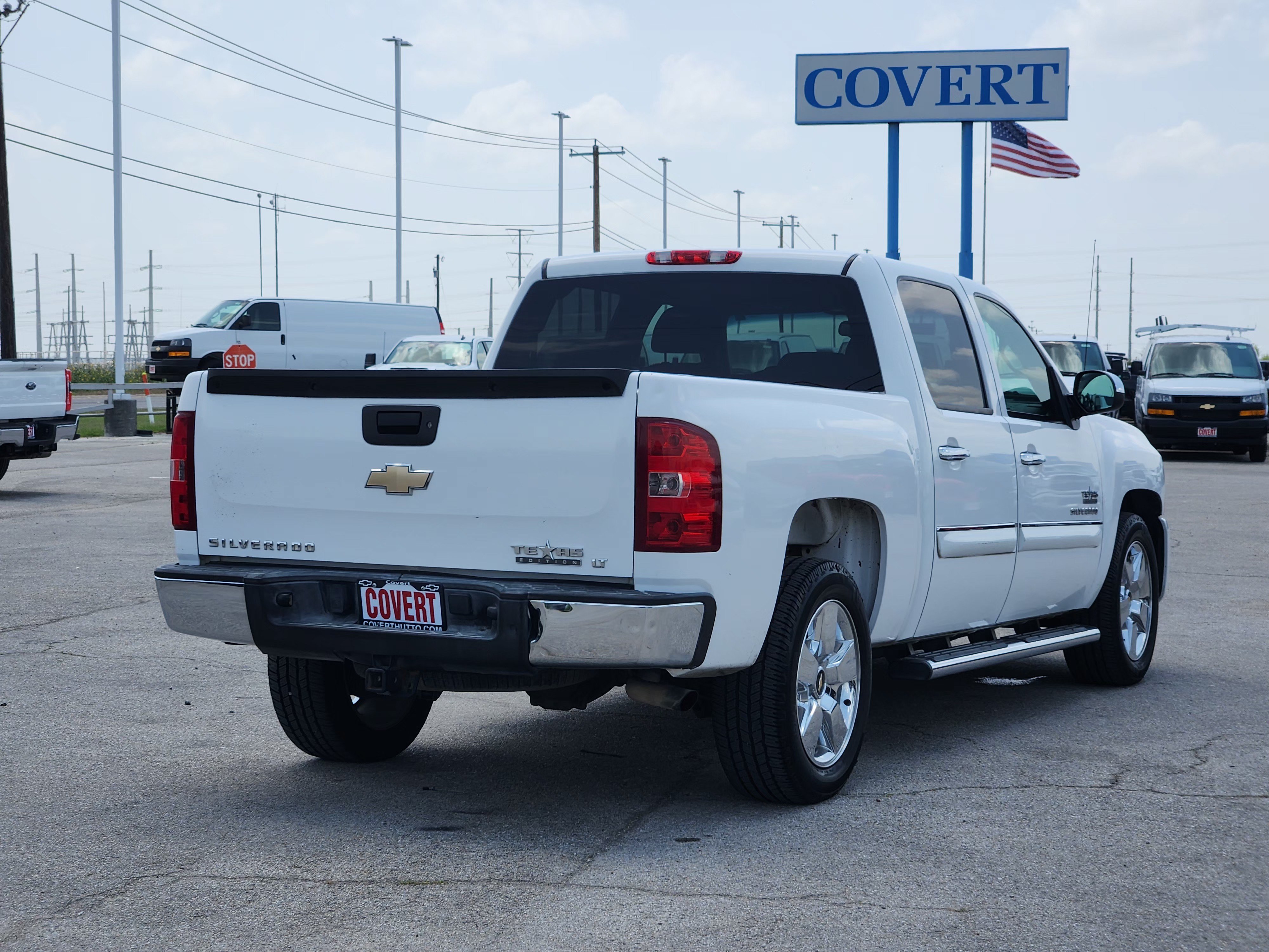 Used 2009 SUMMIT WHITE Chevrolet LT image 7