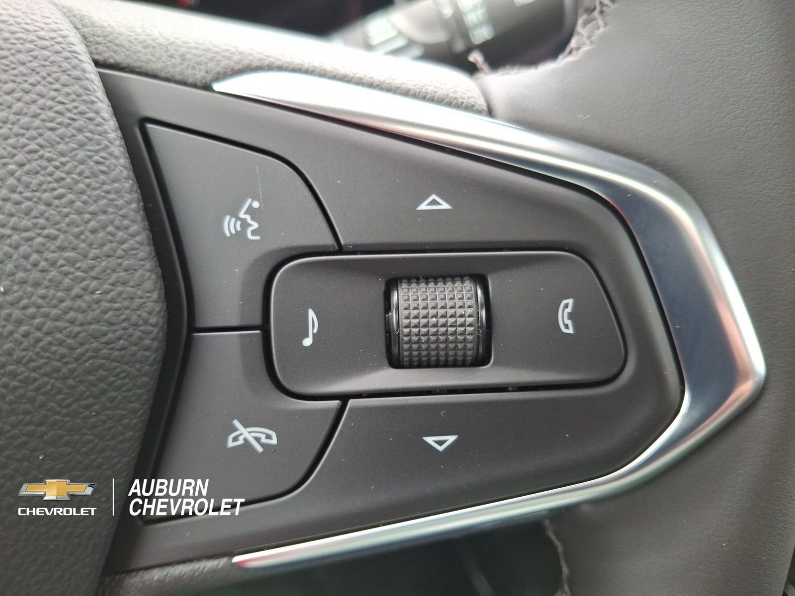 2026 Chevrolet Trax LT - Photo 14