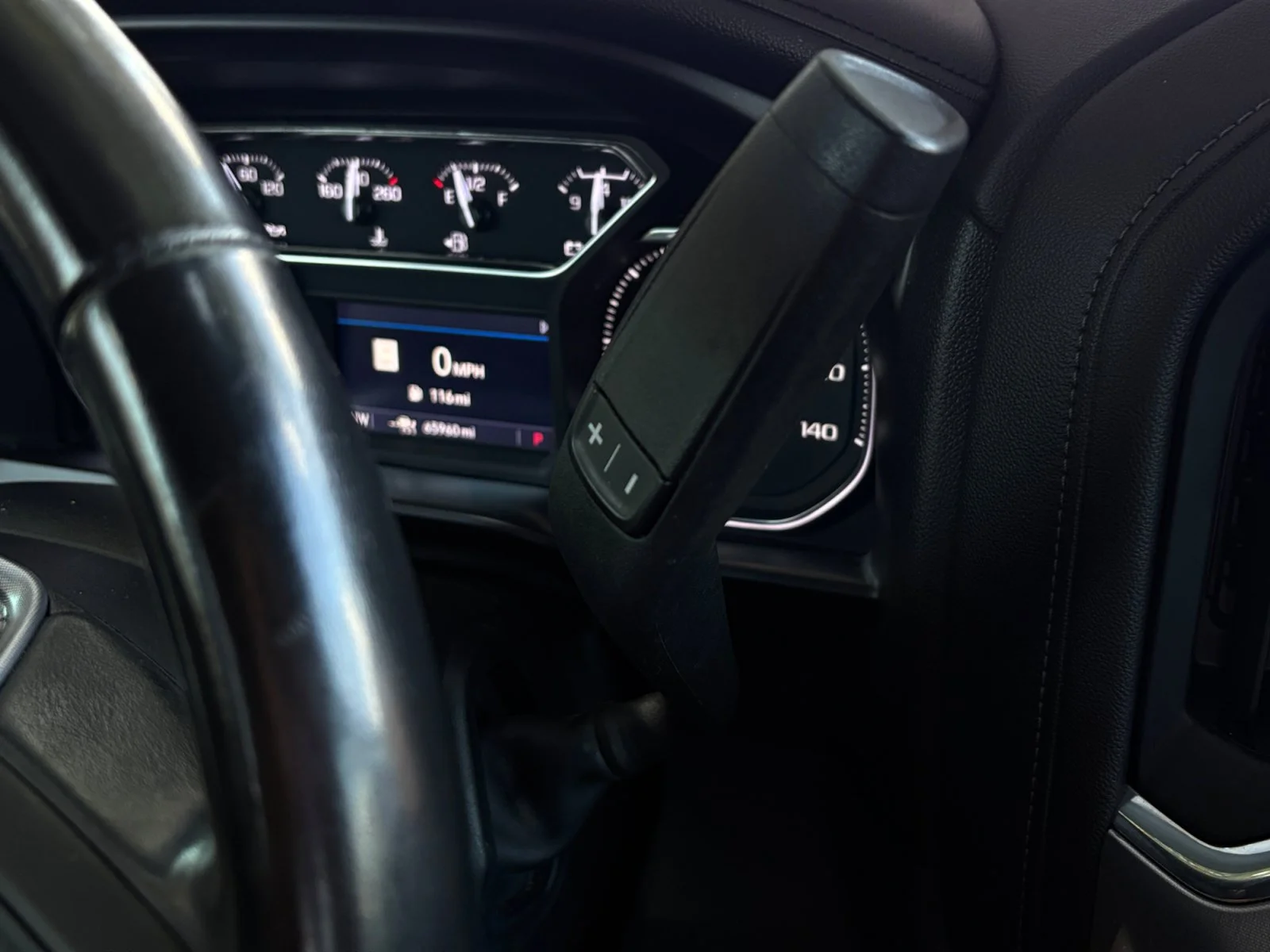 Used 2021 White Frost Tricoat GMC SLT image 20