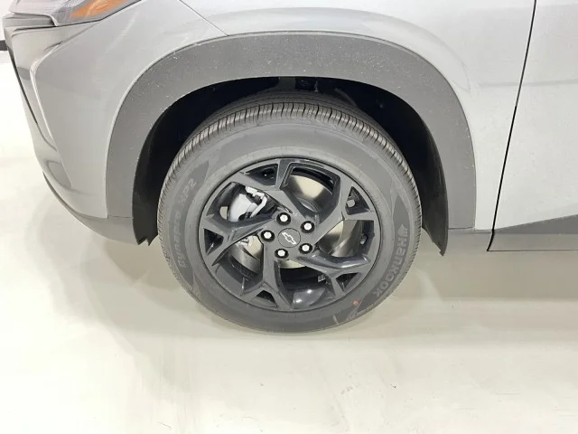 2026 Chevrolet Trax LT - Photo 10