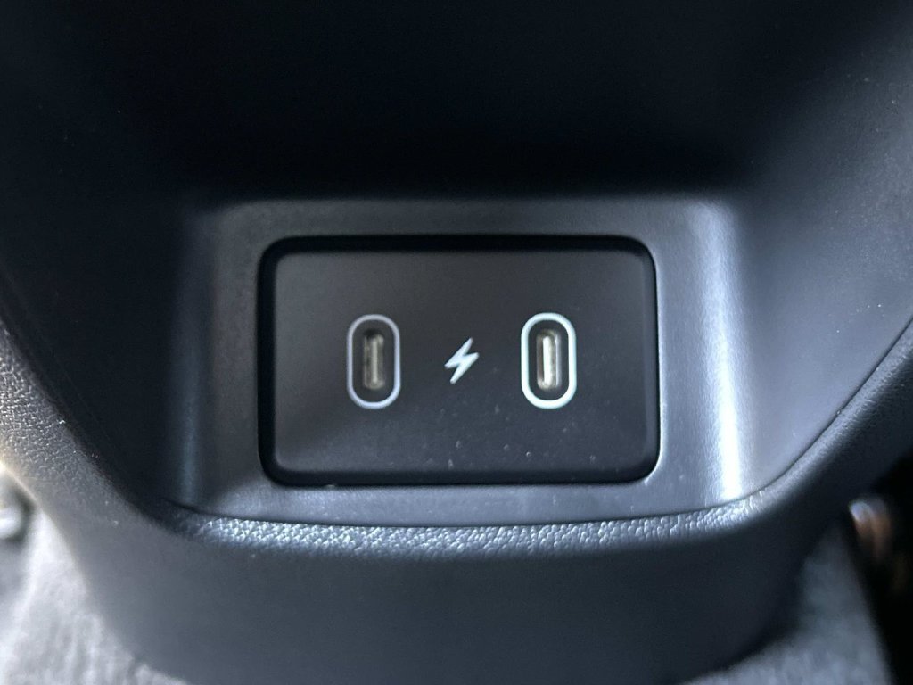 Used 2026 Gray Hyundai SEL Sport image 16