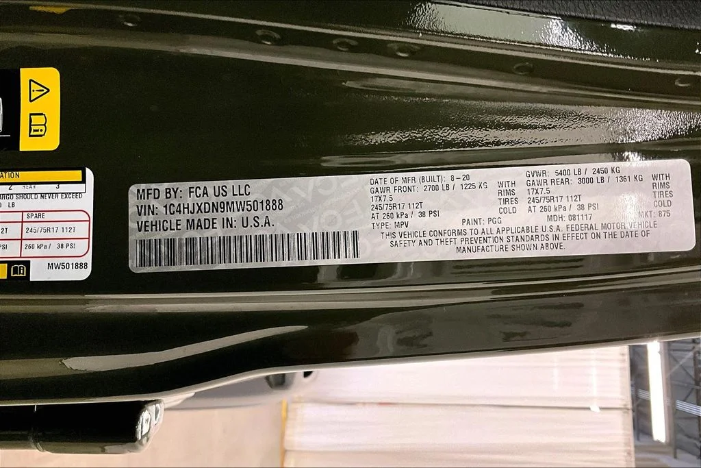 Used 2021 Green Jeep Unlimited Sport S image 19