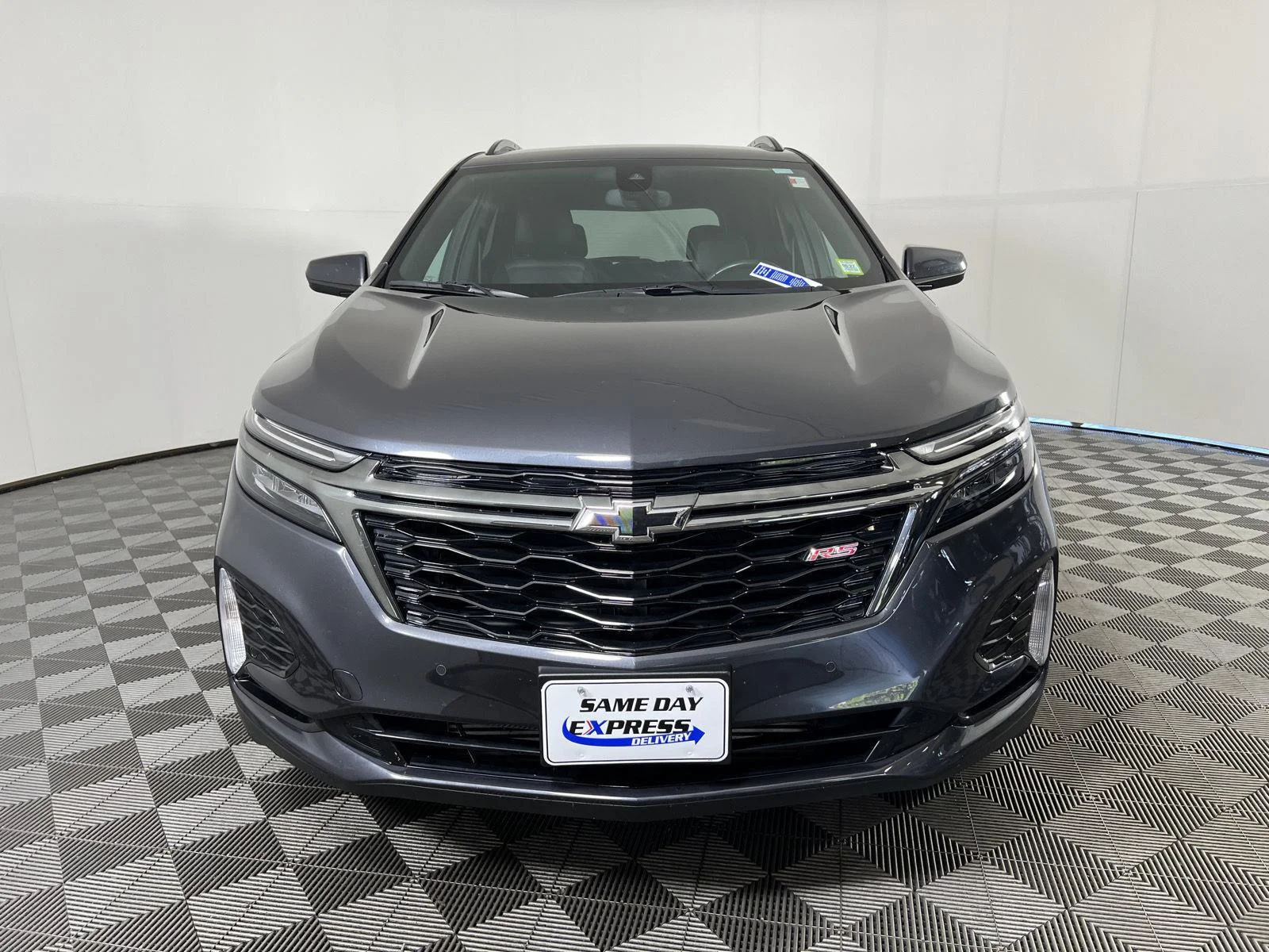 Used 2022 Iron Gray Metallic Chevrolet RS image 30