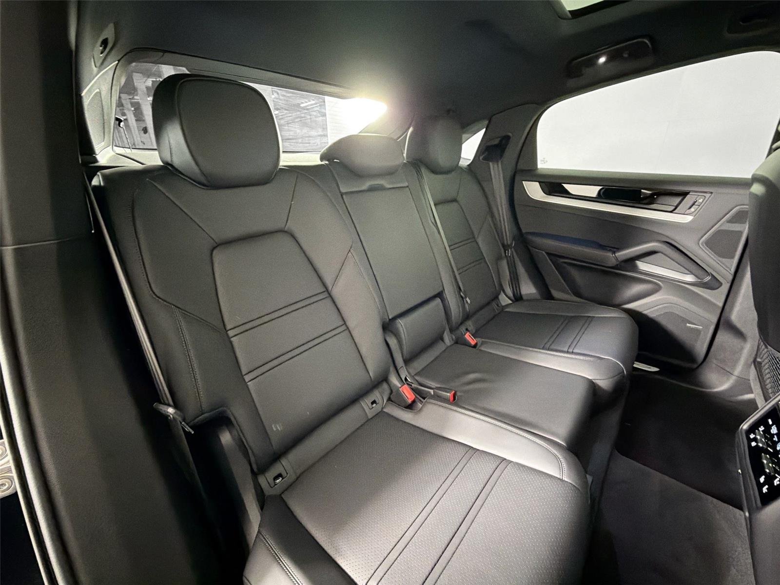 New 2026 Chromite Black Metallic Porsche Coupe image 27