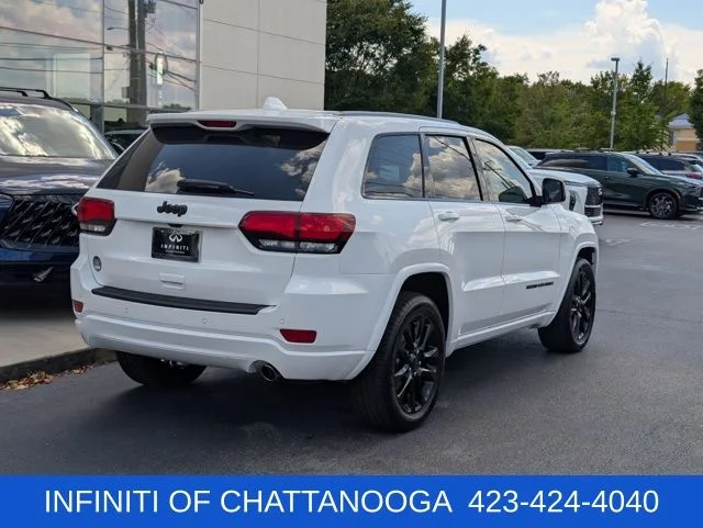2020 Jeep Grand Cherokee Altitude - Photo 7