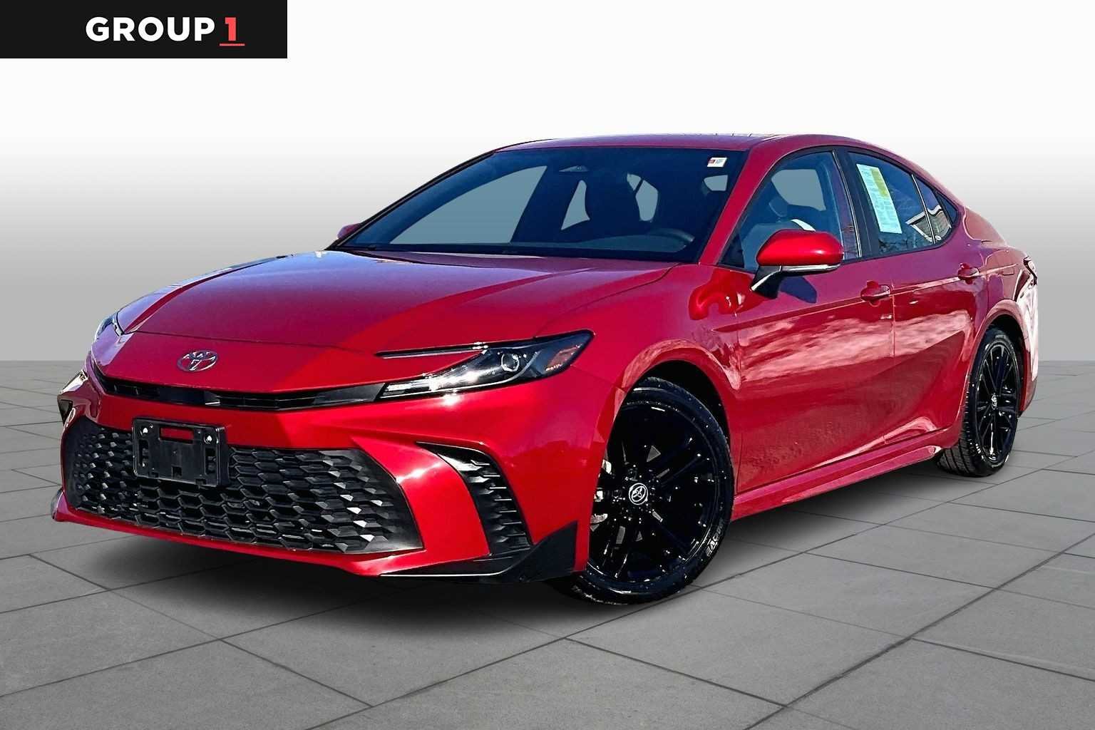 2025 Toyota Camry SE