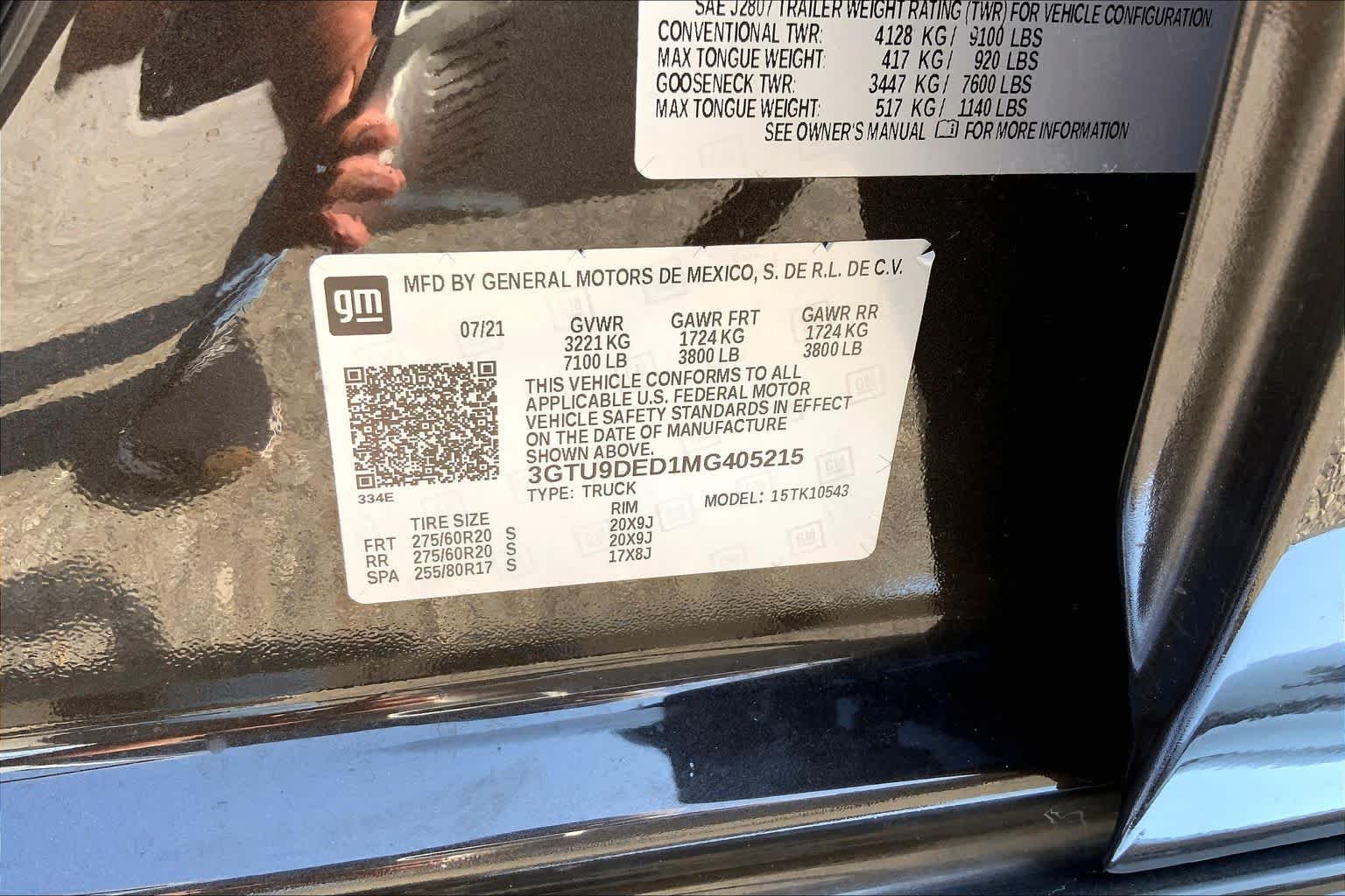 Used 2021 Brownstone Metallic GMC SLT image 37