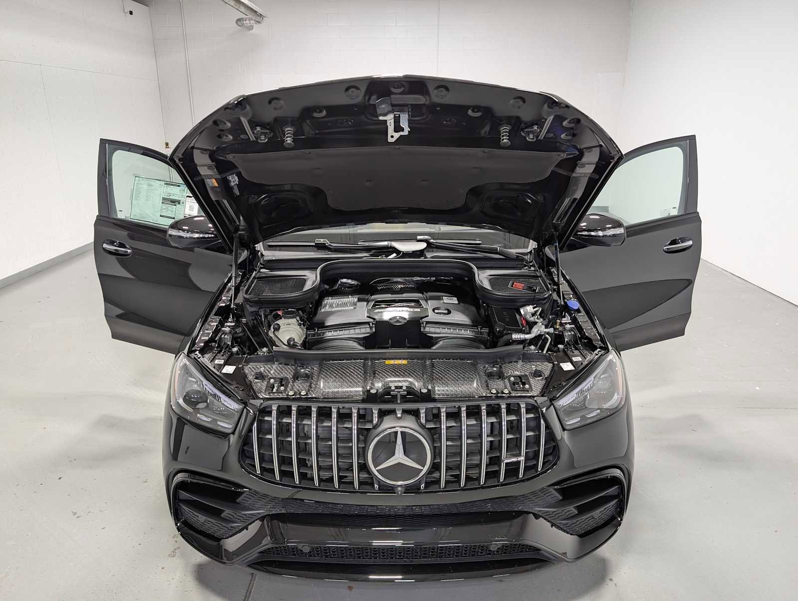 2026 Mercedes-Benz GLE AMG GLE63 S - Photo 11
