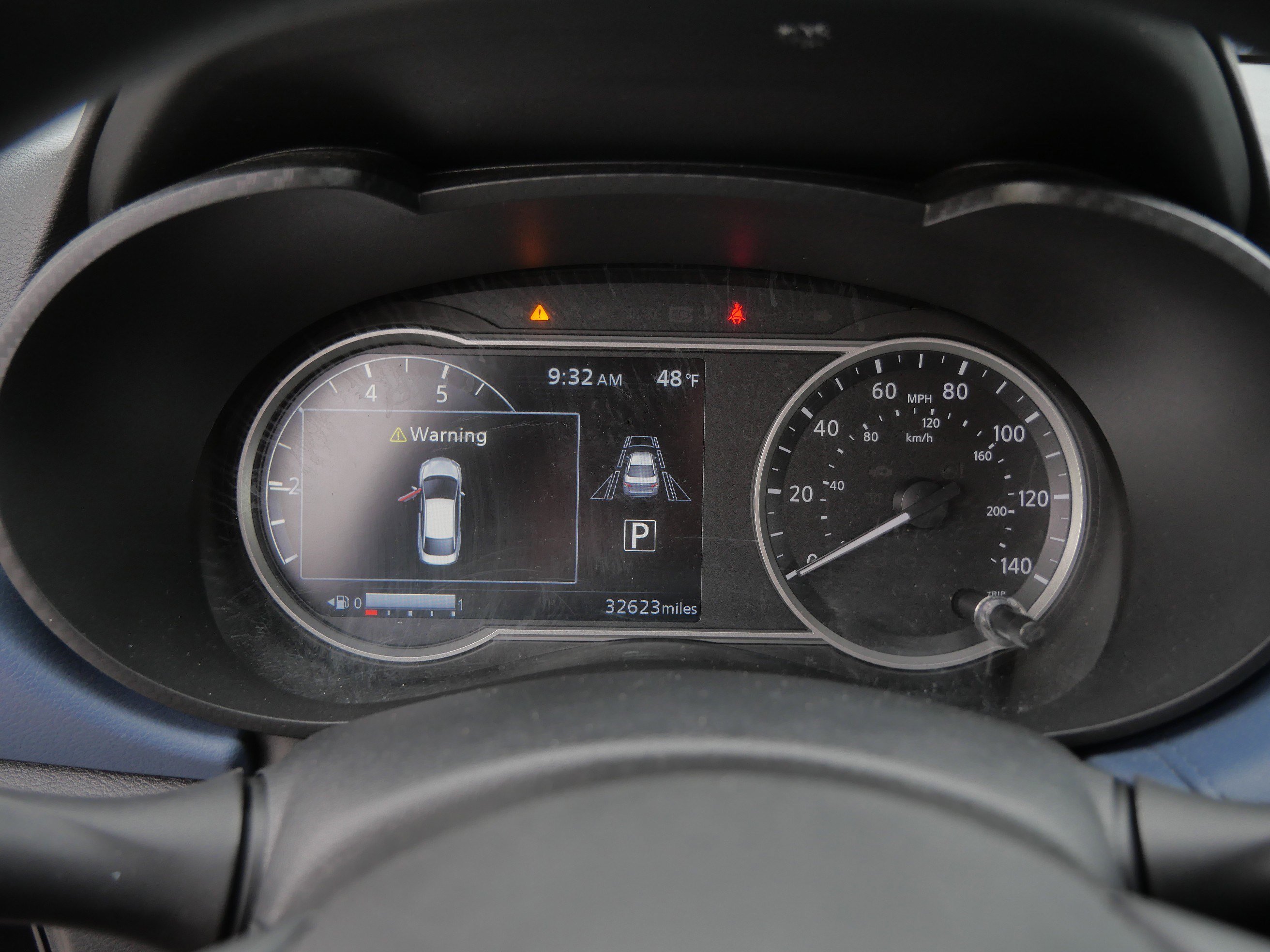 2025 Nissan Versa Sedan SV - Photo 21