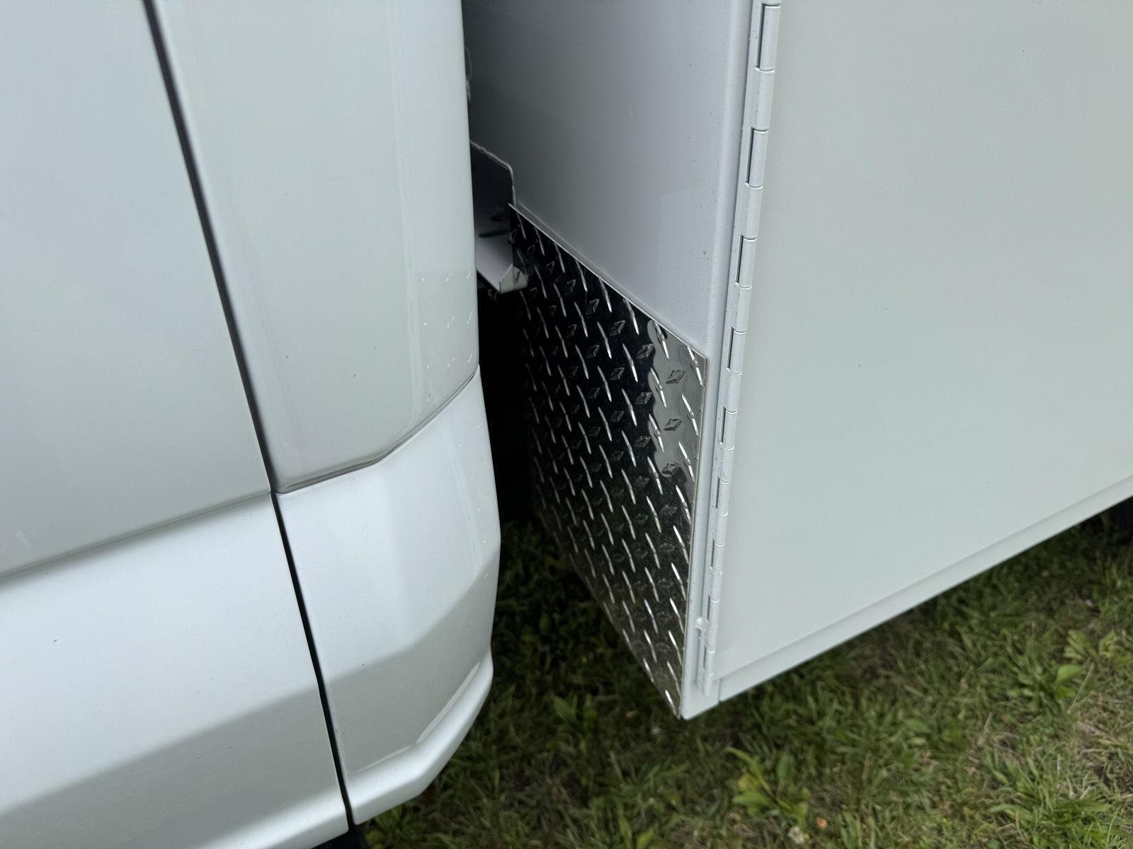 New 2026 Oxford White Ford F-250® XL image 25
