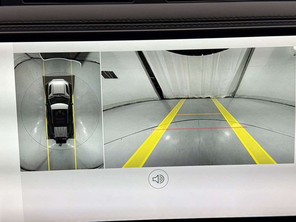 New 2026 Borasco Grey LAND ROVER X-Dynamic SE image 14