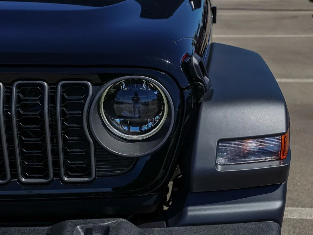 New 2026 Black Clear-Coat Exterior Paint Jeep Sport S image 9