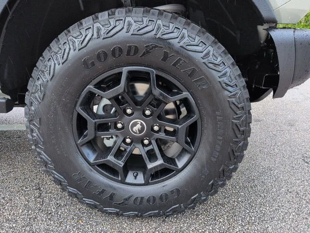New 2026 Desert Sand Ford Badlands® image 11