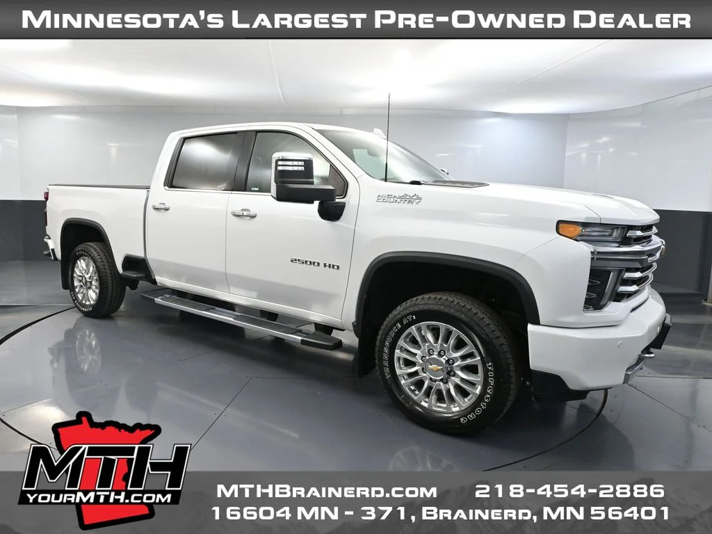 2021 Chevrolet Silverado HD High Country 4WD Crew Cab Standard Box's photo