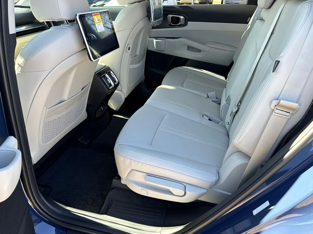 2026 Kia Sorento S - Photo 20