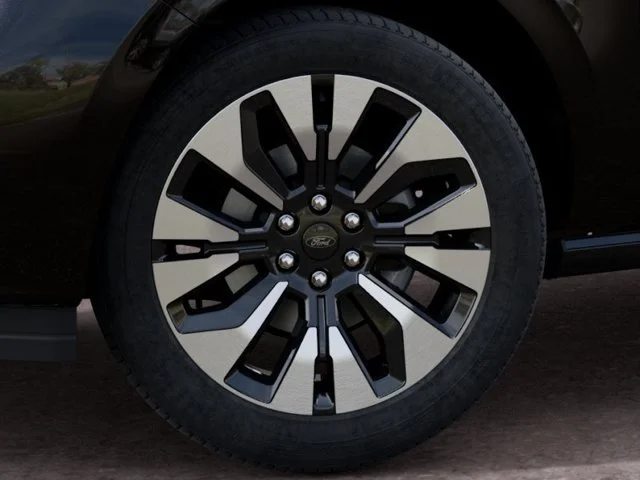 New 2027 Agate Black Metallic Ford Platinum image 19