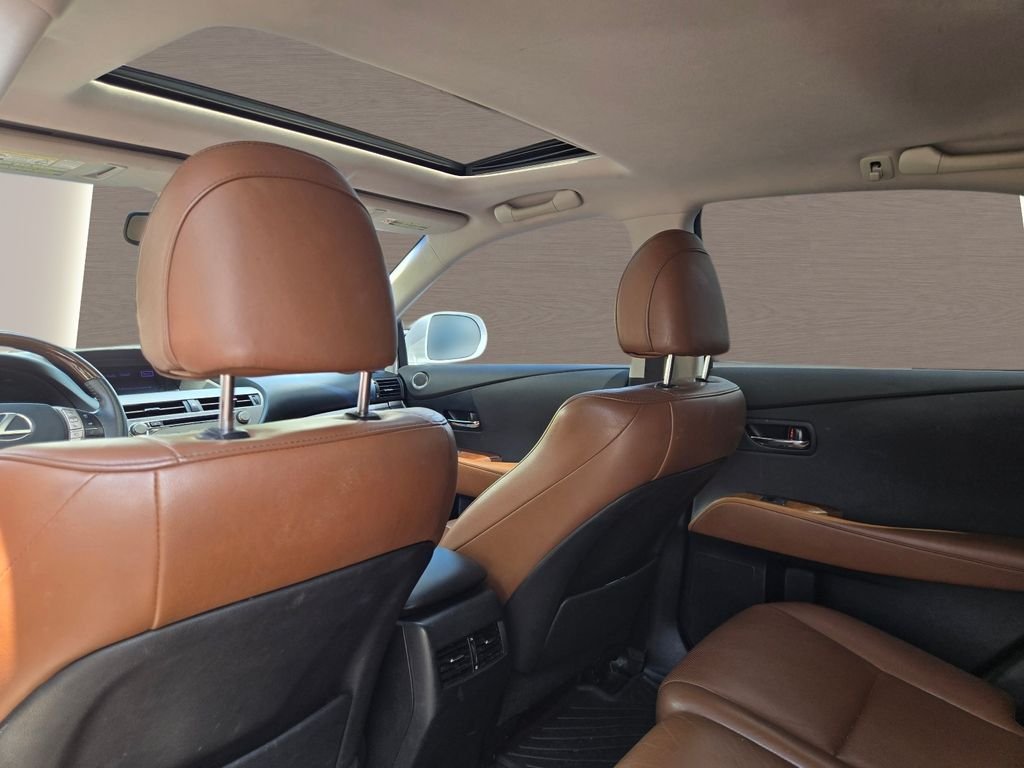 Used 2013 White Lexus 350 image 14
