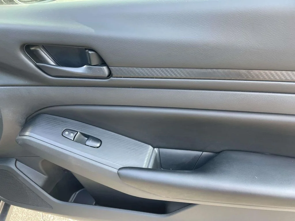 Used 2025 Gray Nissan S FWD image 8