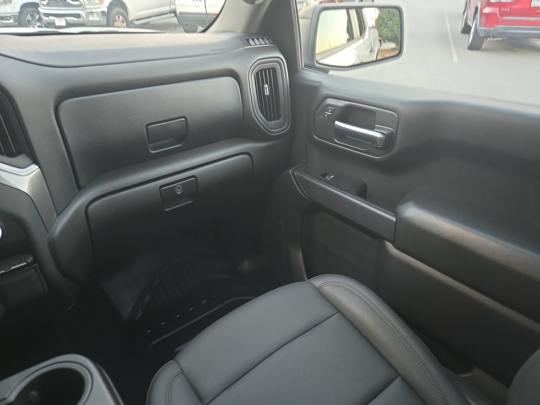 Used 2025 Summit White GMC Pro image 11