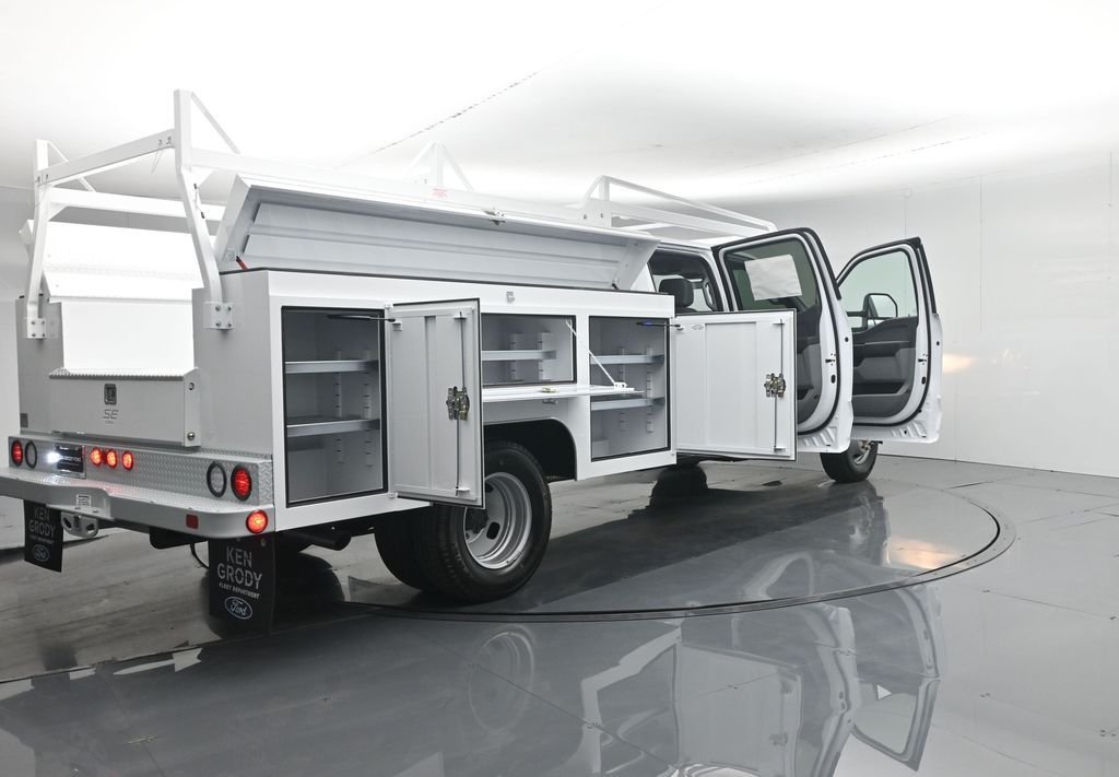 New 2026 Oxford White Ford XL image 35