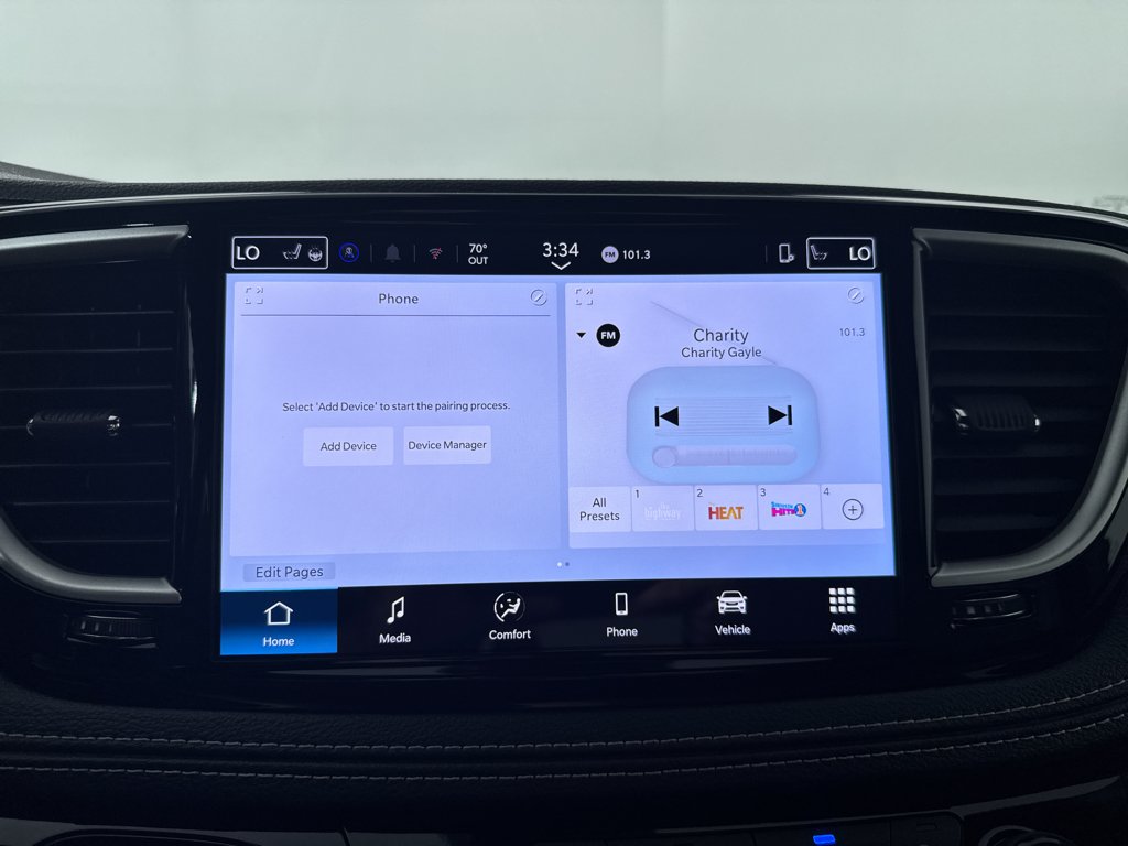 2026 Chrysler Pacifica Select - Photo 17