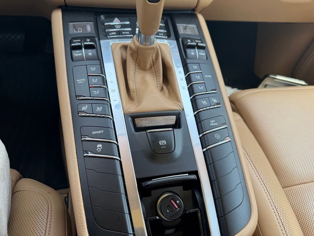 Used 2015 White Porsche S image 3