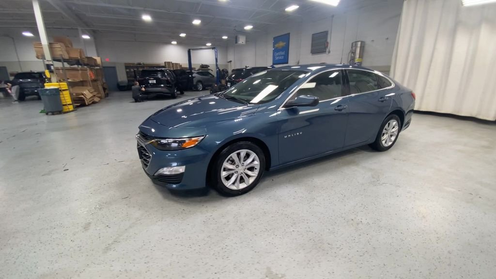 Used 2024 Lakeshore Blue Chevrolet LT image 6