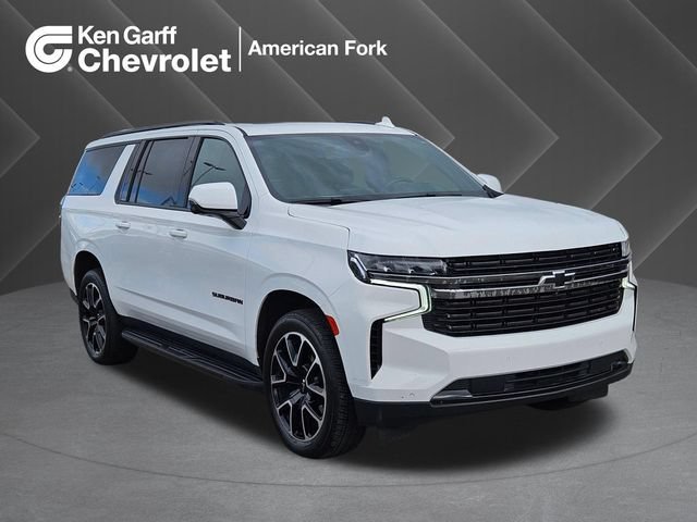 2022 Chevrolet Suburban 4WD 1500 RST's photo