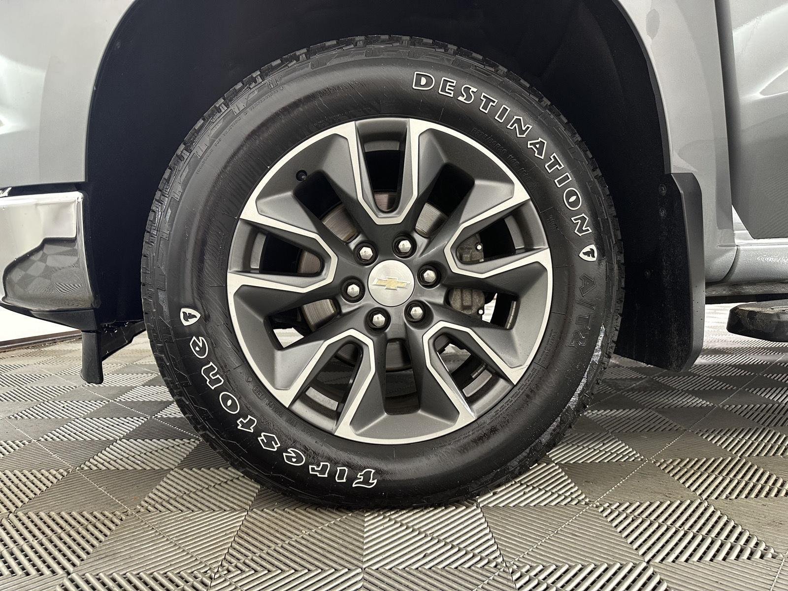 Used 2023 Sterling Gray Metallic Chevrolet LT image 23