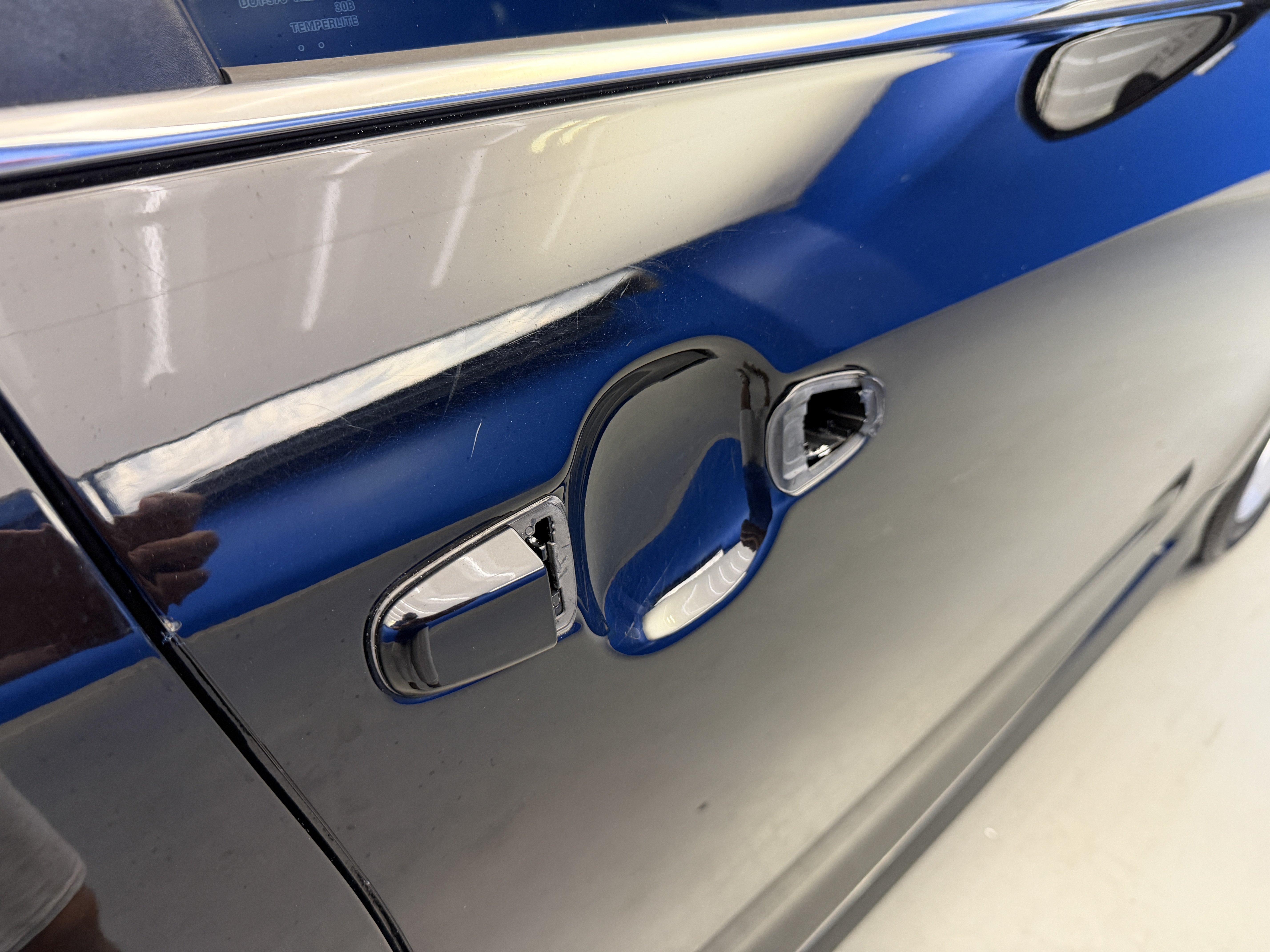 Used 2013 Attitude Black Metallic Toyota SE image 9