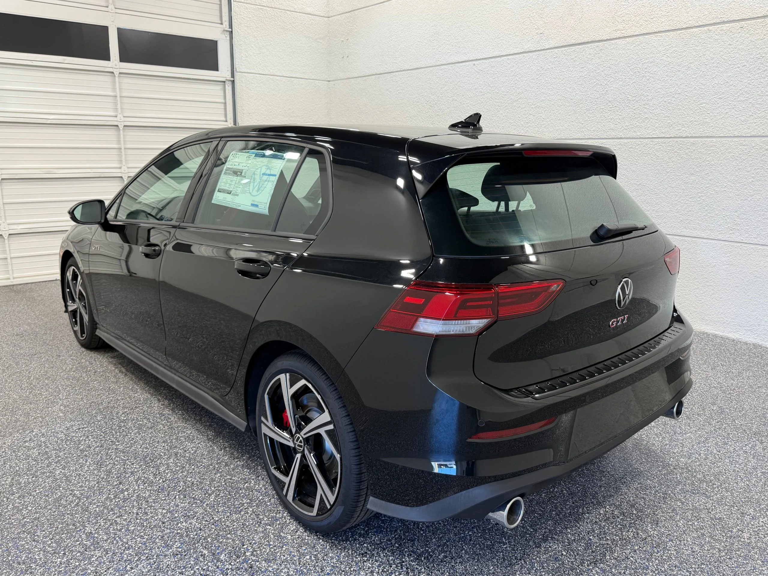 New 2026 Black Volkswagen 2.0T SE image 4