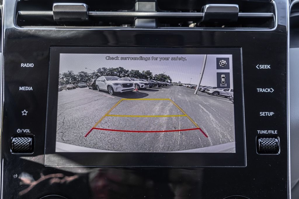 Used 2023 Silver Hyundai SEL image 17