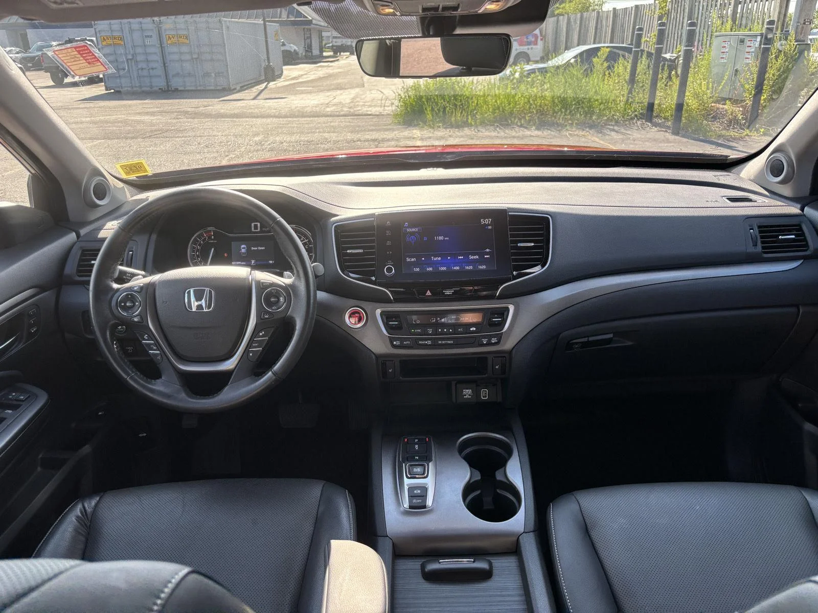 Used 2023 Radiant Red Metallic II Honda RTL image 11