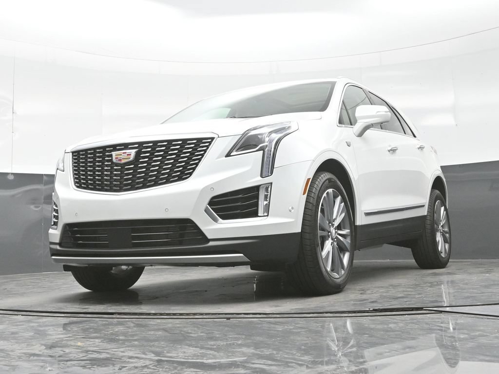 New 2026 Crystal White Tricoat Cadillac Premium Luxury image 20