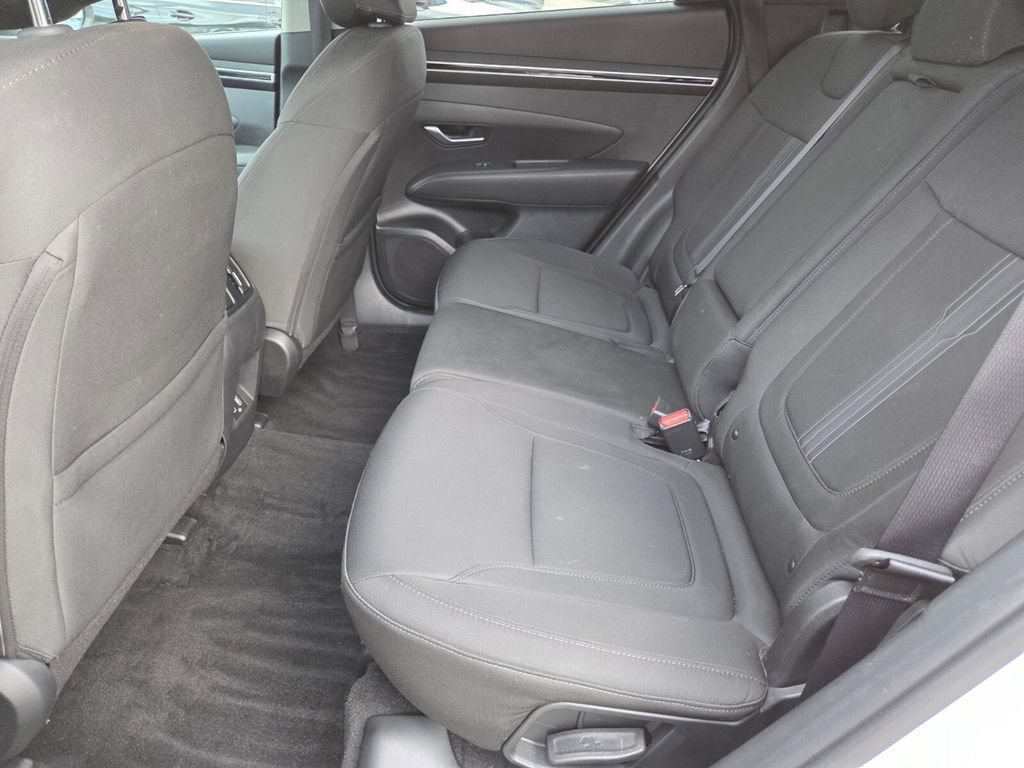 Used 2024 White Pearl Hyundai SEL image 19