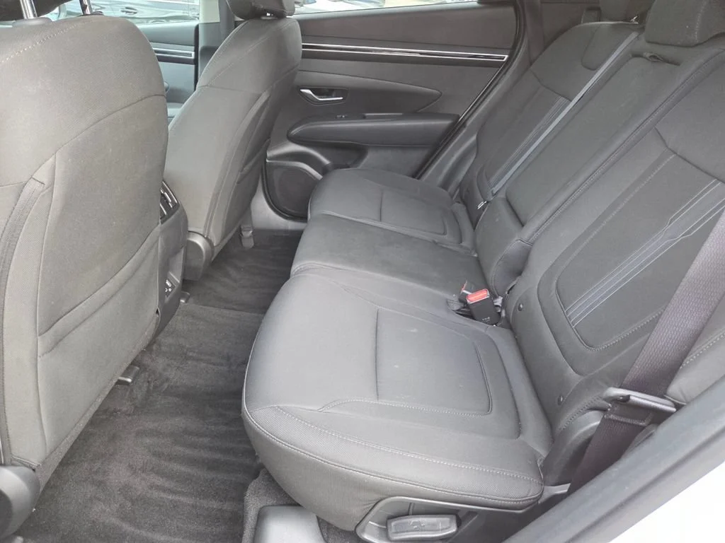 Used 2024 White Pearl Hyundai SEL image 19