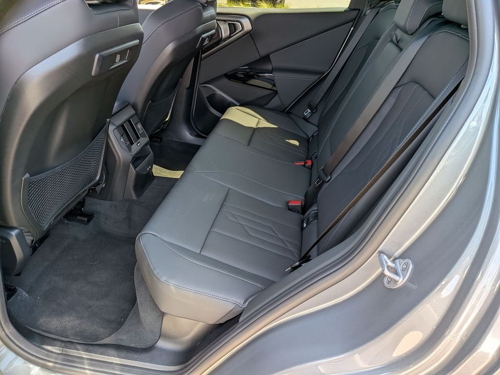 New 2026 Skyscraper Grey Metallic BMW 30 xDrive image 34