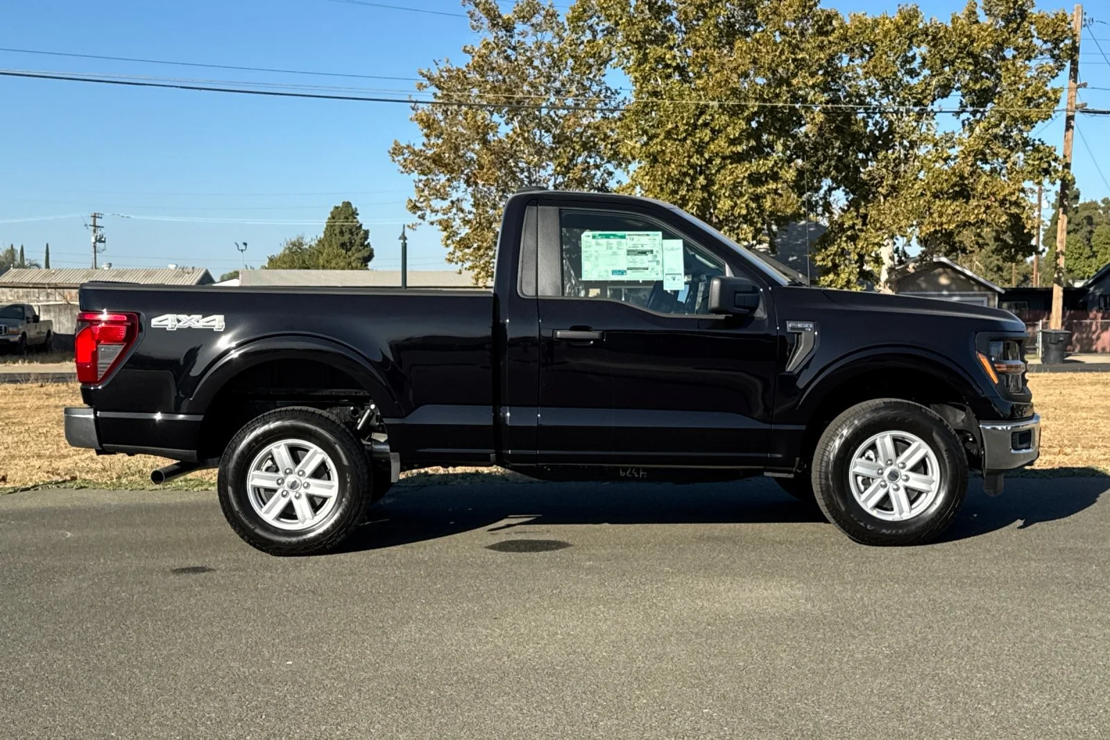 New 2026 Agate Black Metallic Ford XL image 3