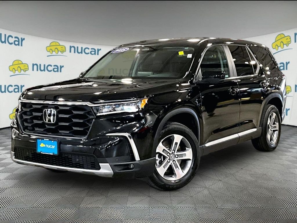 Used 2025 Black Honda EX-L image 3
