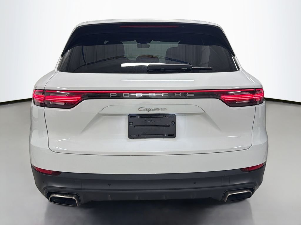 Used 2020  Porsche  image 10
