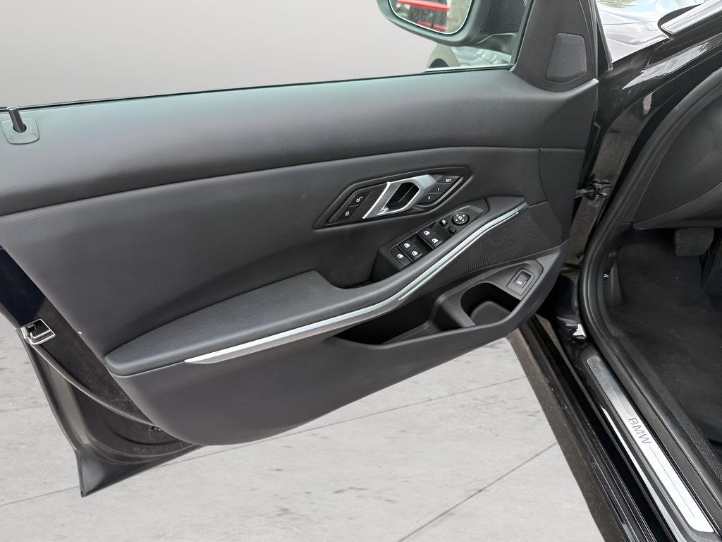 Used 2025 Black BMW 330i image 14