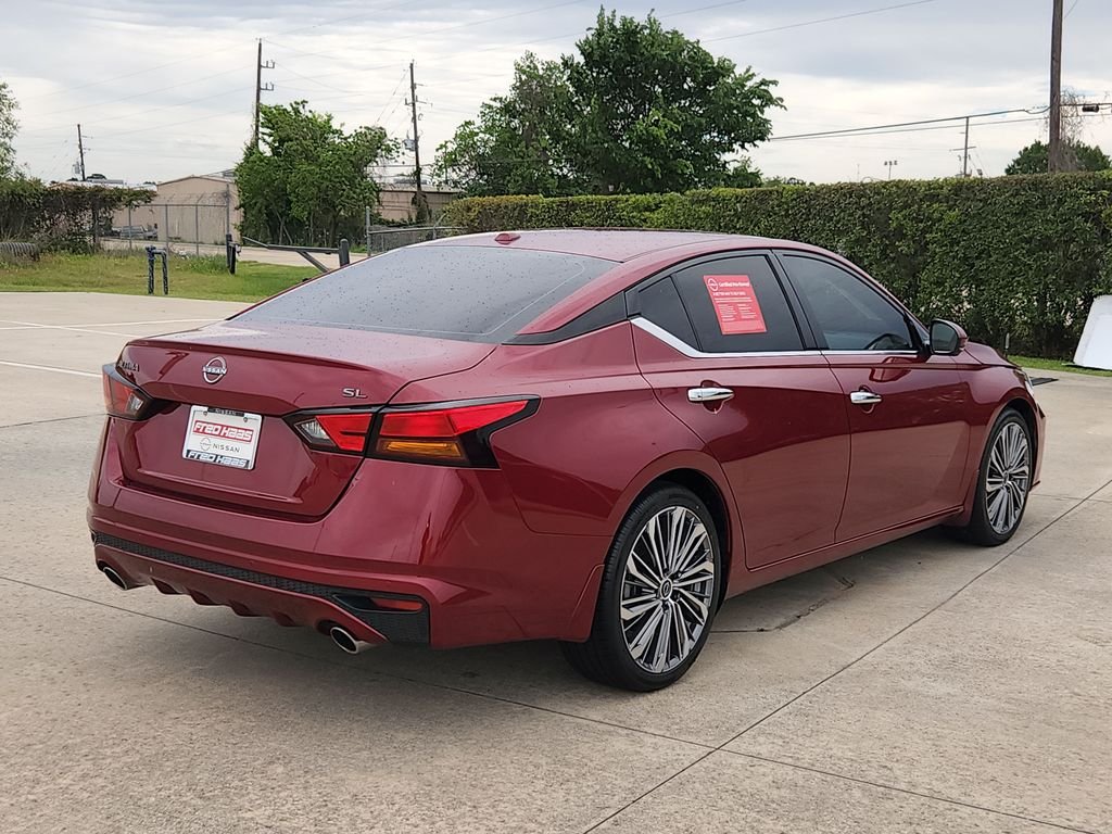 Certified Used 2024 Red Nissan 2.5 SL image 5