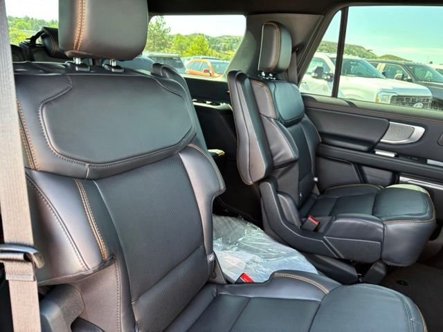 New 2027 Bronze Fire Metallic Tinted Clearcoat Ford Tremor® image 20