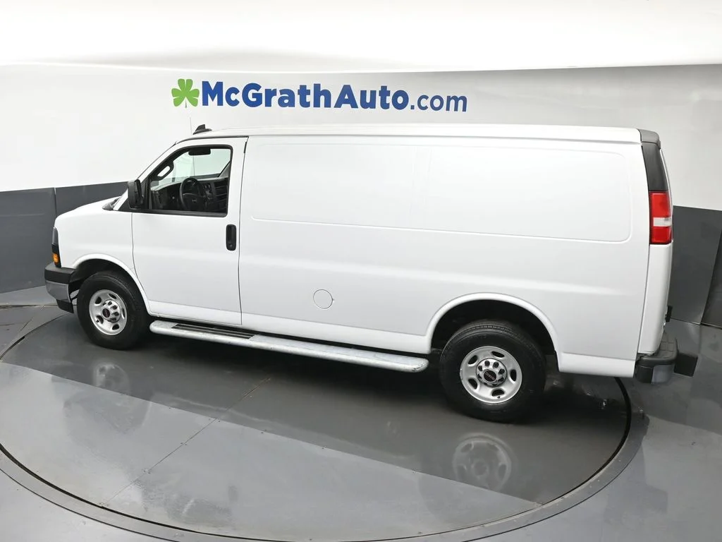 Used 2024 White GMC Work Van image 20