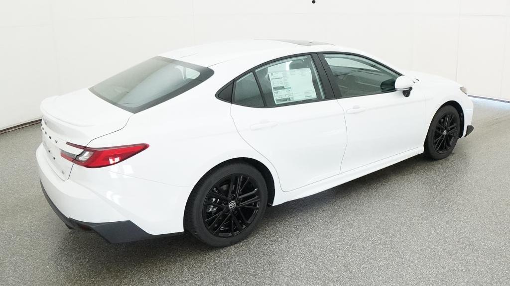 New 2026 Ice Cap Toyota SE image 8