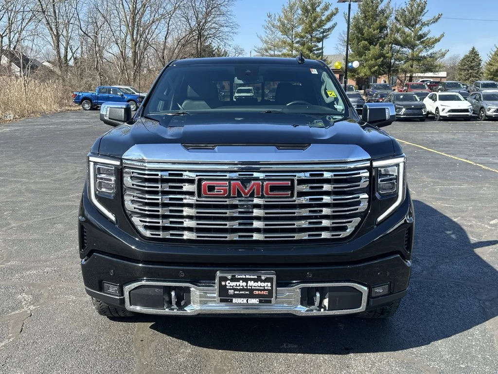 Used 2022 Black GMC Denali image 3