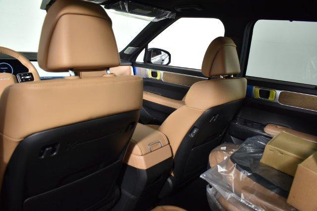 New 2027 Gray Hyundai Limited AWD image 81