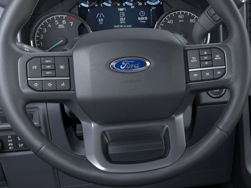 New 2023 Agate Black Metallic Ford XLT image 12